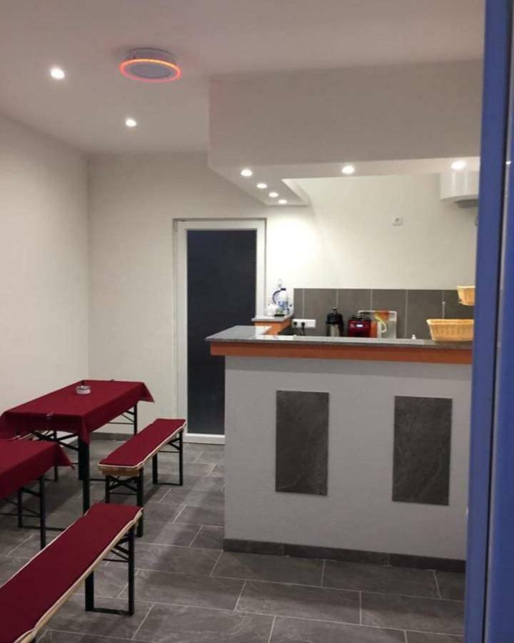Apartmani Subasic Pag Town Εξωτερικό φωτογραφία