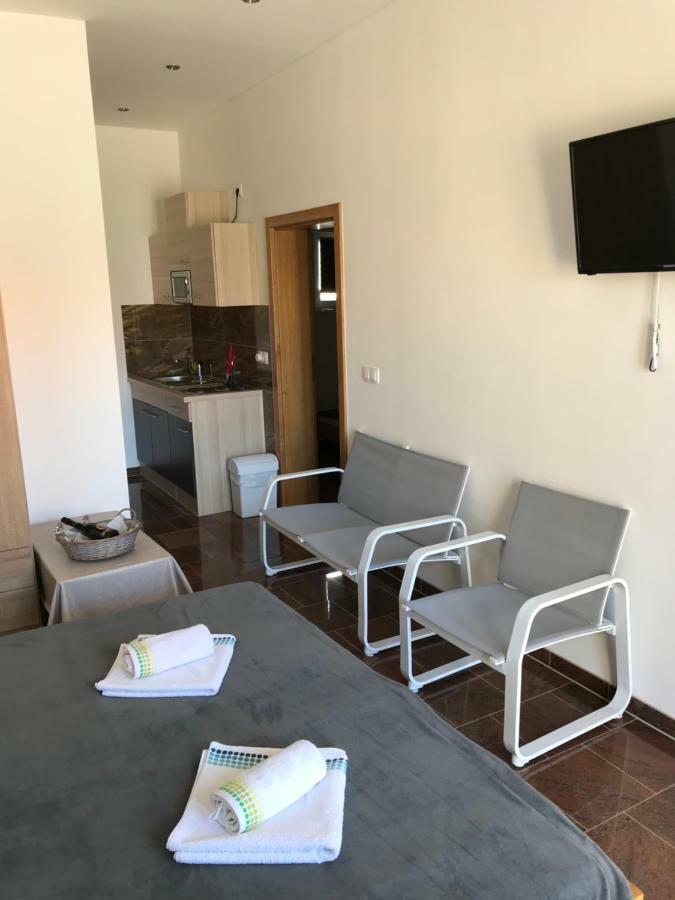 Apartmani Subasic Pag Town Εξωτερικό φωτογραφία