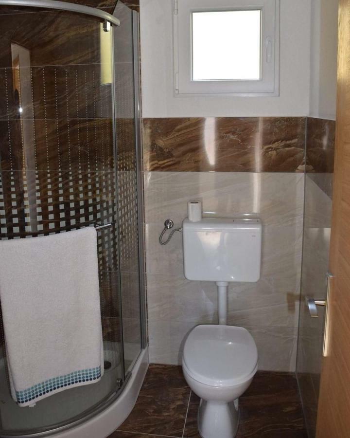 Apartmani Subasic Pag Town Εξωτερικό φωτογραφία