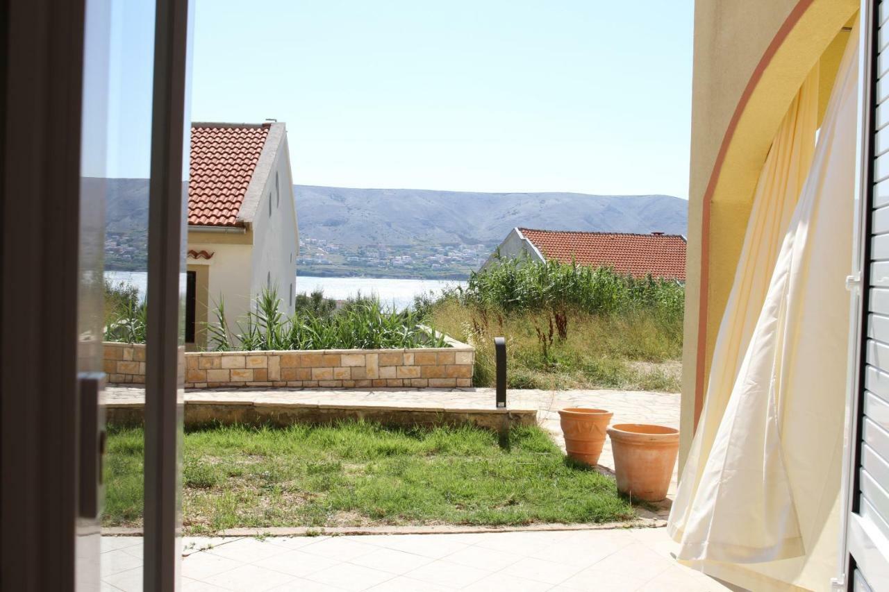 Apartmani Subasic Pag Town Εξωτερικό φωτογραφία