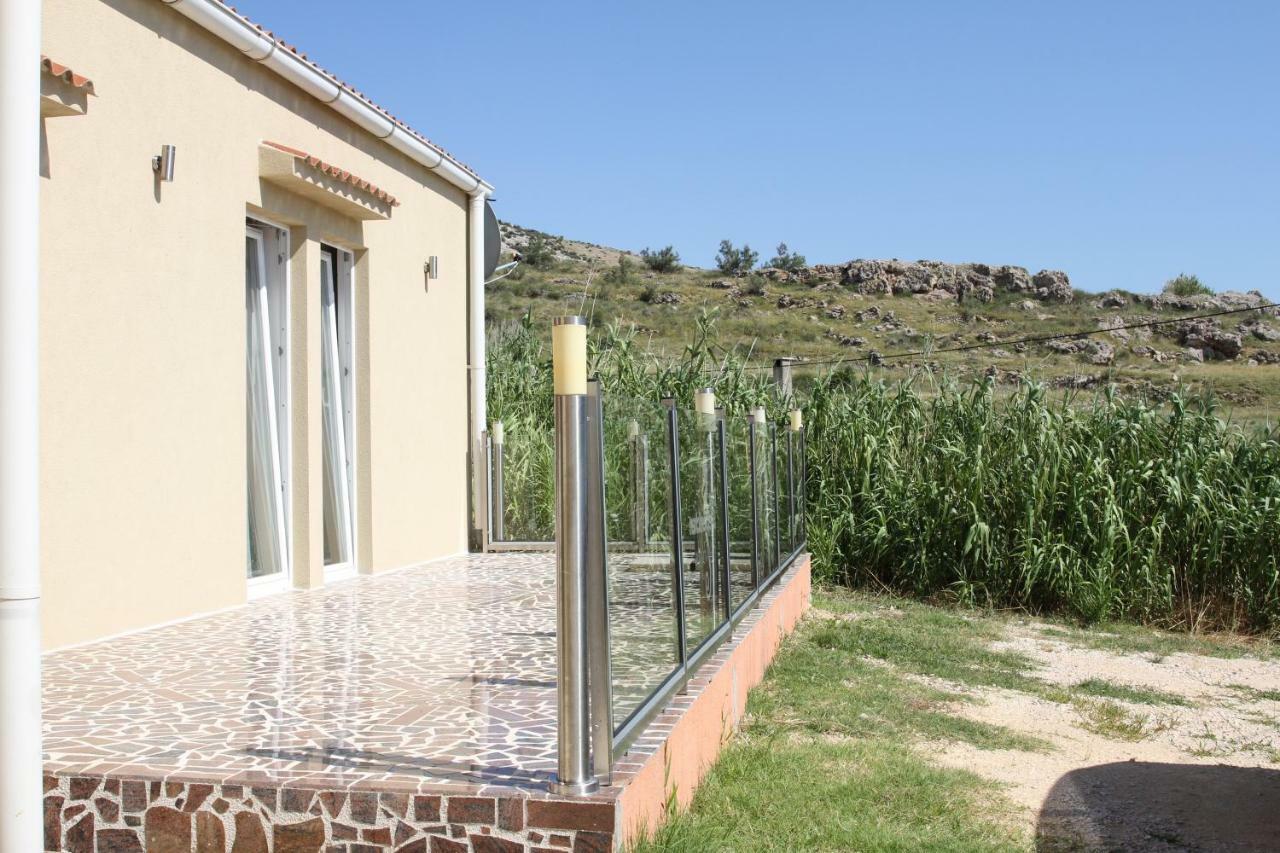 Apartmani Subasic Pag Town Εξωτερικό φωτογραφία